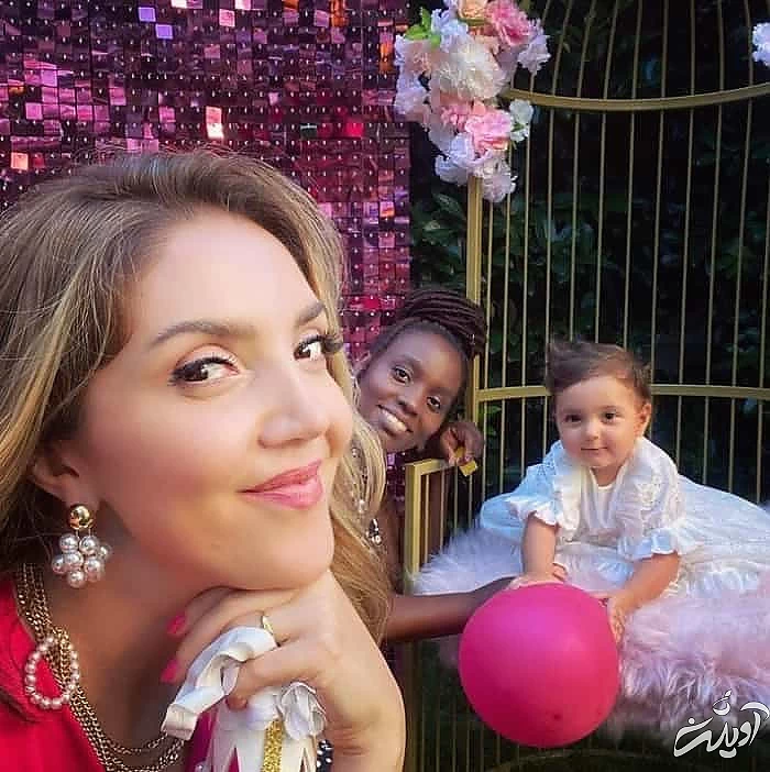 عایشه گل و فرزندش